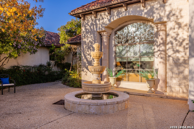 Image 7 of 107 For 2121 Landmark Lane