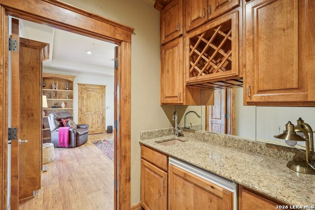 Image 74 of 107 For 2121 Landmark Lane