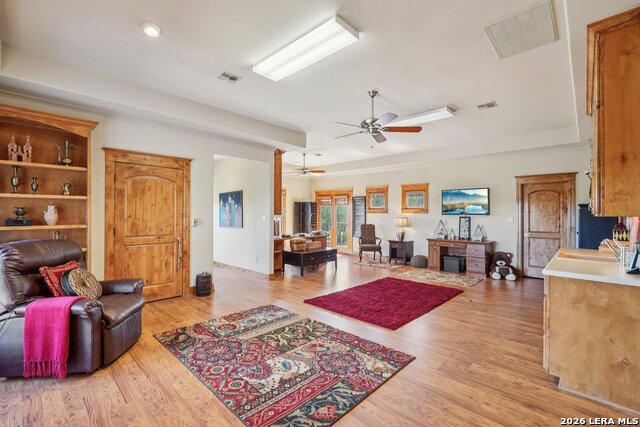 Image 75 of 107 For 2121 Landmark Lane