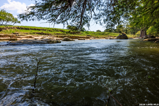 Listing photo id 25 for 0000 Cypress River Ranch