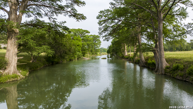 Listing photo id 30 for 0000 Cypress River Ranch