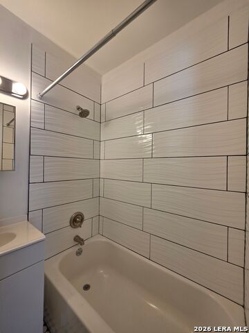 Image 18 of 18 For 930 Grayson E 1