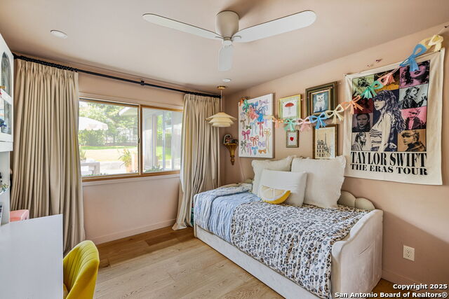 Image 23 of 44 For 2330 Blanton Dr