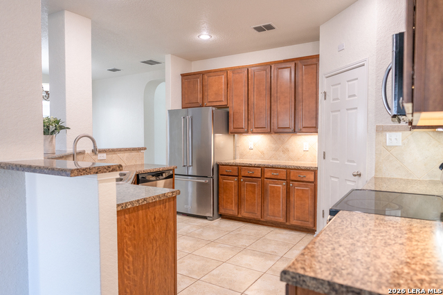 Image 18 of 23 For 6913 Abbey Falls