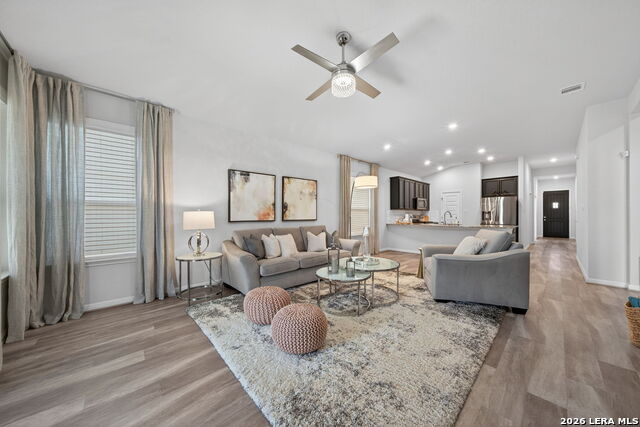 Image 7 of 20 For 13214 Prospector