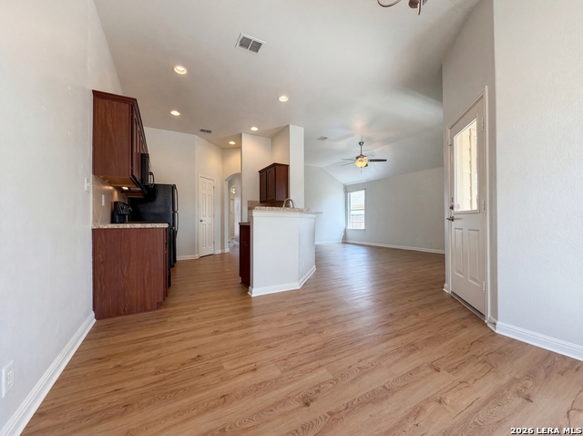 Image 9 of 17 For 3945 Whisper