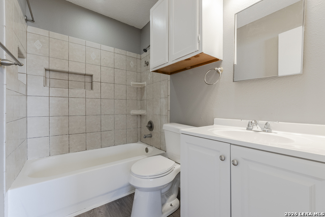 Image 11 of 13 For 8011 Chestnut Cedar Drive