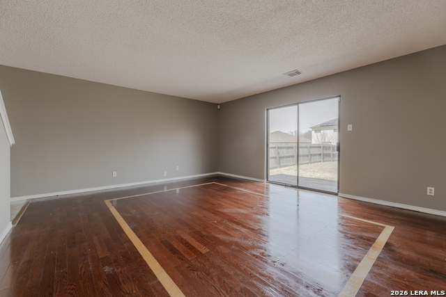 Image 3 of 13 For 8011 Chestnut Cedar Drive