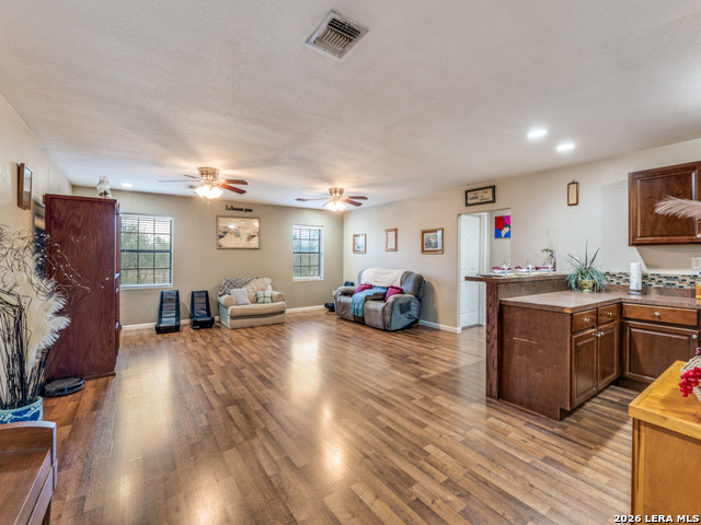 Image 8 of 26 For 813 Pleasant Acres