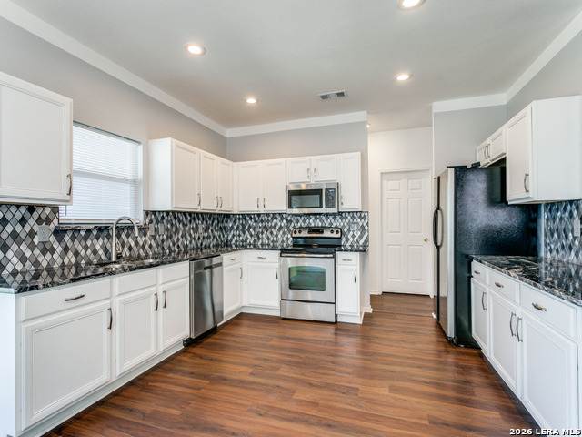 Image 7 of 15 For 9042 Foxgrove Way