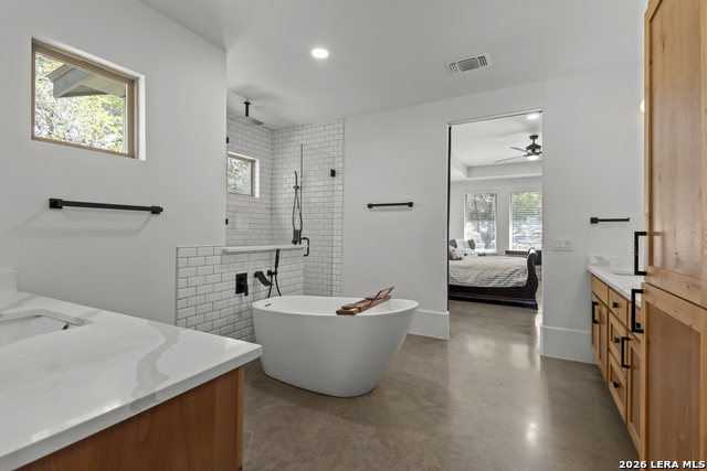 Image 22 of 53 For 211 Spacious Sky