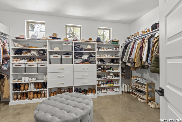 Image 24 of 53 For 211 Spacious Sky