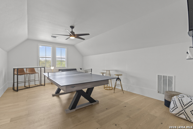 Image 26 of 53 For 211 Spacious Sky