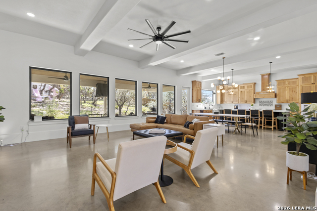 Image 7 of 53 For 211 Spacious Sky