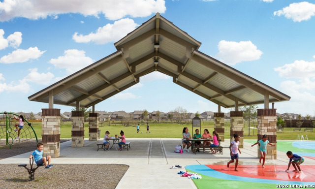 Listing photo id 4 for 20622 Enrique