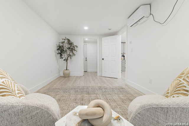 Image 16 of 18 For 937 Anderson