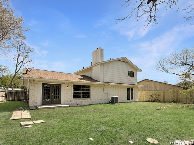 Image 26 of 32 For 11927 Dawnhaven St.