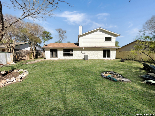 Image 28 of 32 For 11927 Dawnhaven St.