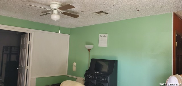 Image 4 of 8 For 8322 Charger