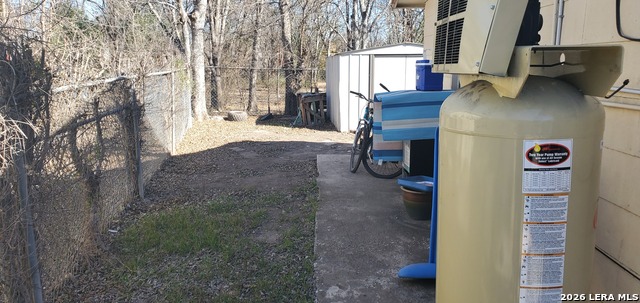 Image 7 of 8 For 8322 Charger