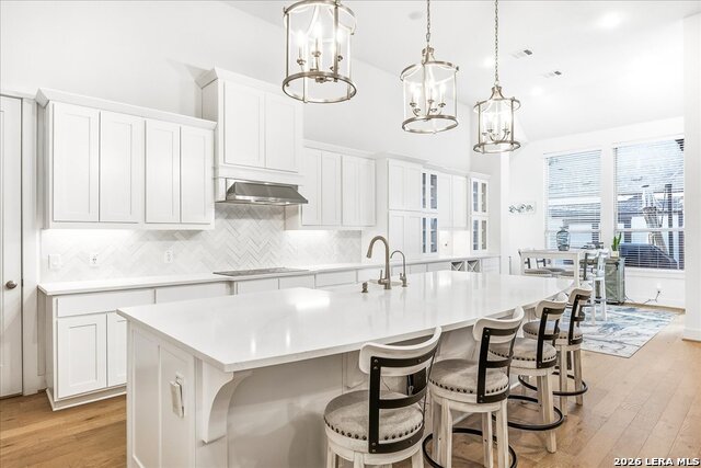 Image 12 of 42 For 421 Corwin Springs