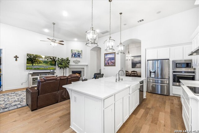 Image 15 of 42 For 421 Corwin Springs