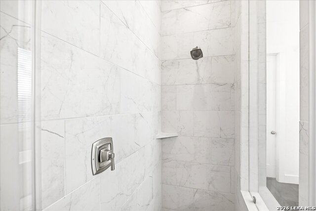 Image 23 of 42 For 421 Corwin Springs