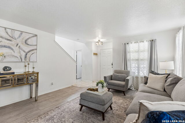 Image 16 of 29 For 16130 Ambush Grove