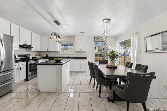 Image 17 of 29 For 16130 Ambush Grove