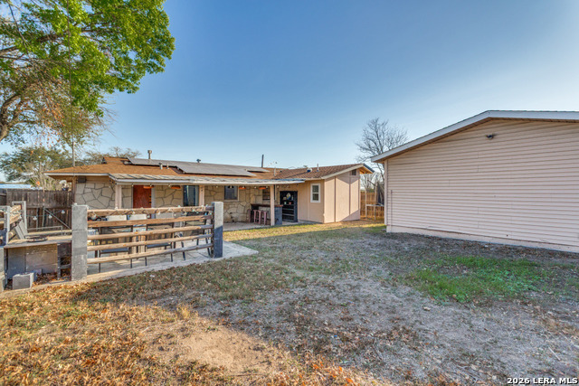 Image 24 of 29 For 302 Sullivan Dr