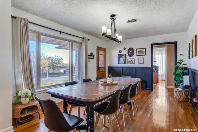 Image 3 of 29 For 302 Sullivan Dr