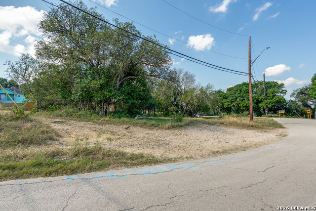 Image 11 of 15 For 6692 King Crown