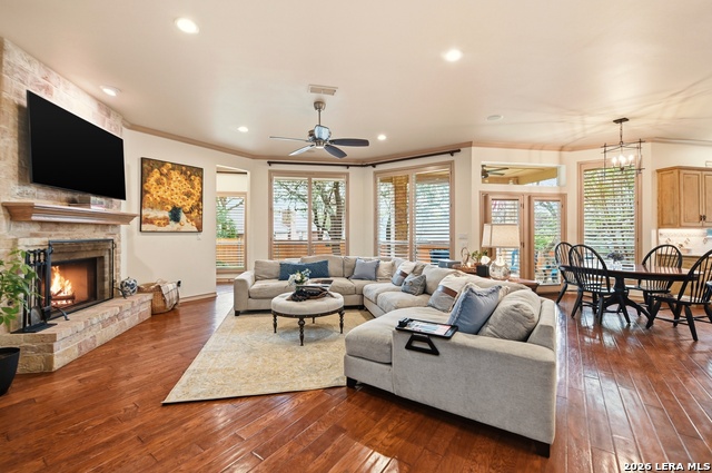 Image 15 of 58 For 8 Aspen Creek