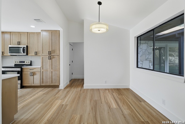 Image 12 of 29 For 16923 Hidden Timber Wood