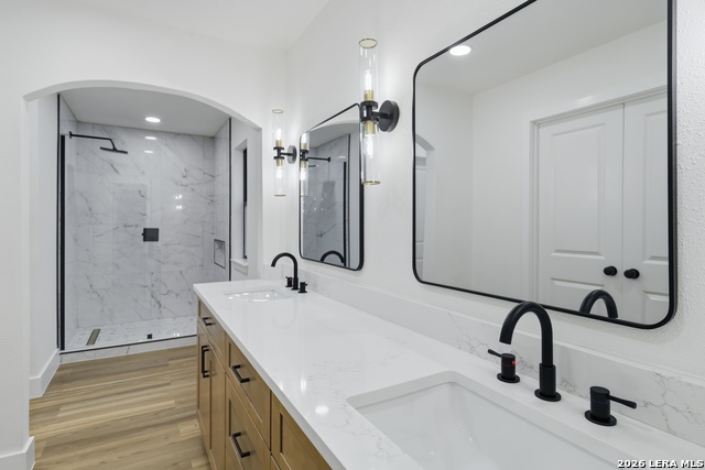 Image 19 of 29 For 16923 Hidden Timber Wood