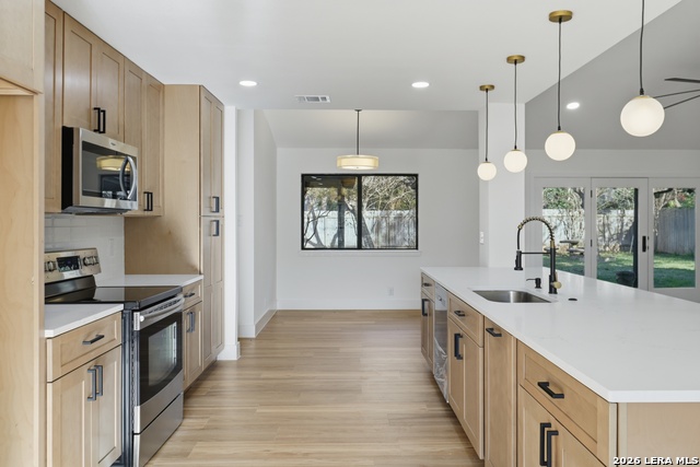 Image 7 of 29 For 16923 Hidden Timber Wood