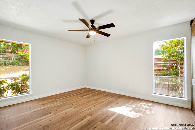 Image 21 of 26 For 8021 Harper Valley