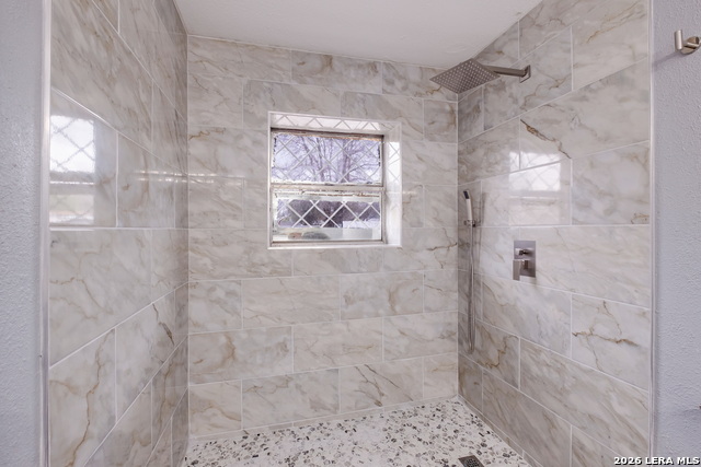 Image 20 of 31 For 5318 Costa Mesa