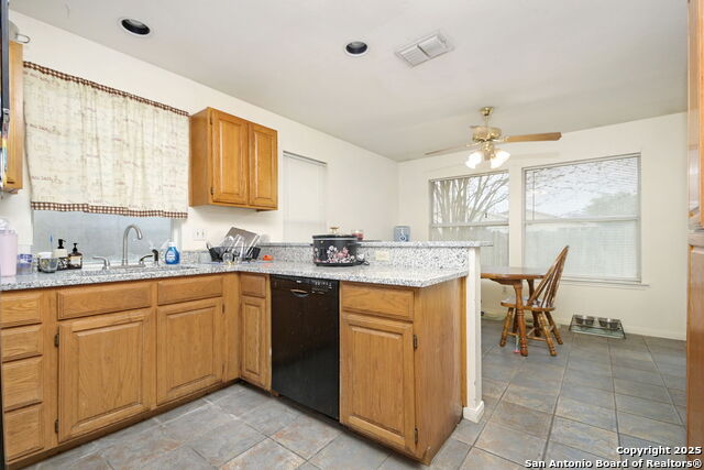 Image 5 of 17 For 210 Cibolo Branch