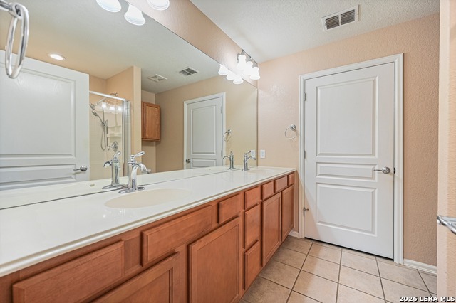 Image 19 of 45 For 12702 Cedar Fly