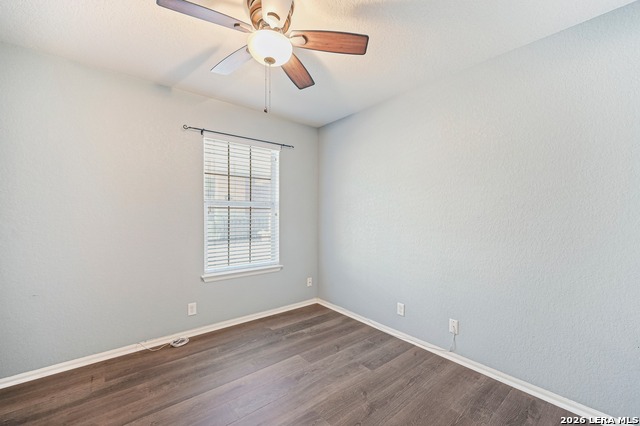 Image 23 of 45 For 12702 Cedar Fly