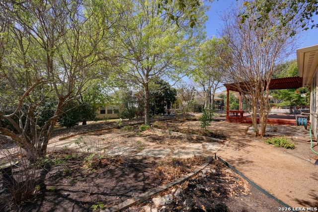 Image 30 of 45 For 12702 Cedar Fly