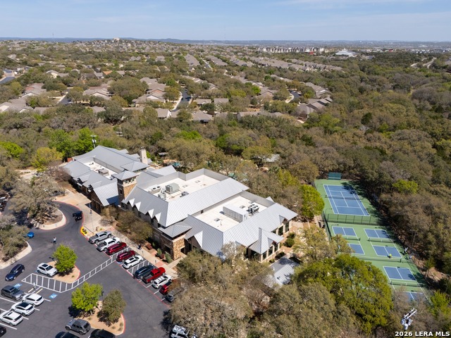 Image 32 of 45 For 12702 Cedar Fly