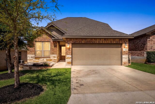 Image 2 of 50 For 6151 Akin Elm