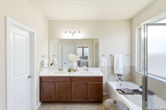 Image 23 of 50 For 6151 Akin Elm