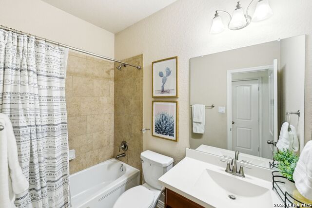 Image 31 of 50 For 6151 Akin Elm