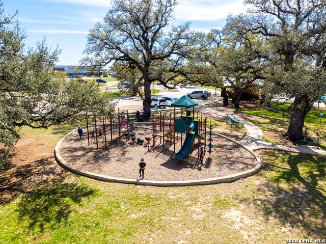 Image 47 of 50 For 6151 Akin Elm