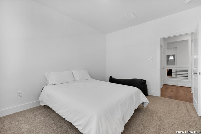 Image 26 of 38 For 8851 Oakland  Unit 36