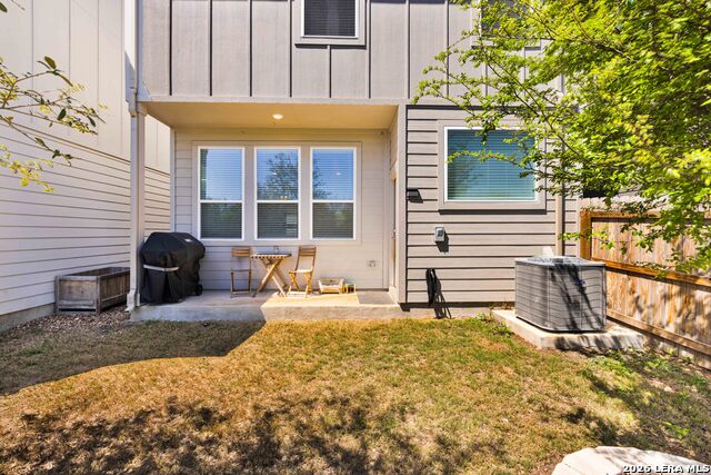 Image 30 of 38 For 8851 Oakland  Unit 36