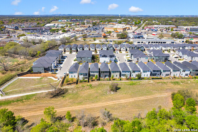 Image 32 of 38 For 8851 Oakland  Unit 36